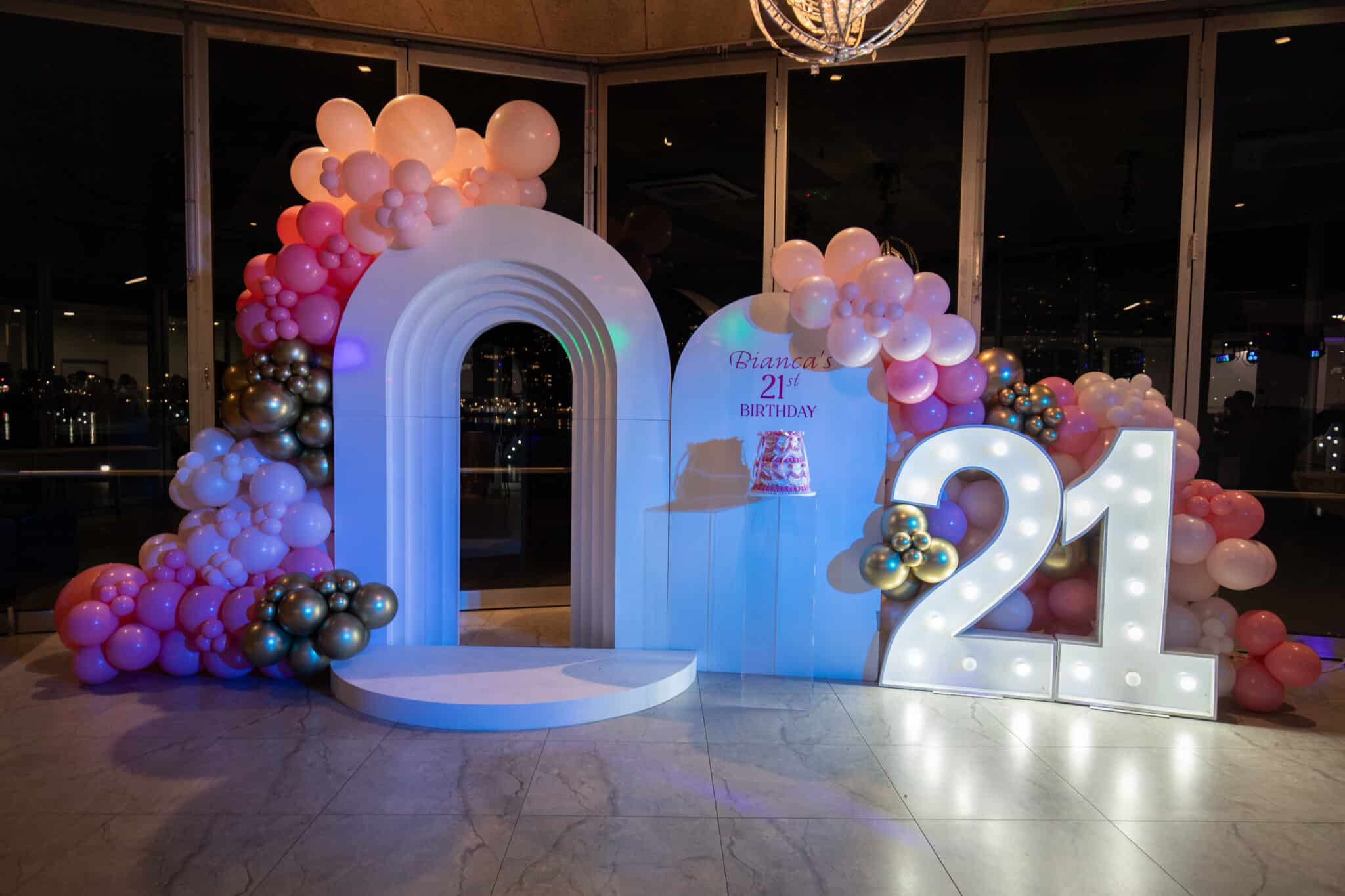 Celebrate Your 21st Birthday in Style at Harbour Kitchen Melbourne